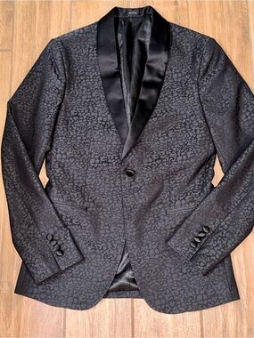 jf j.ferrar Black Patterned Satin Shawl Collar Tux Jacket slim measurements